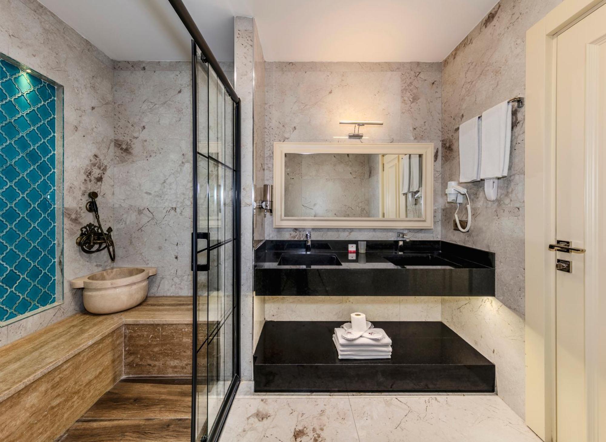 Marnas Hotels — Photos 1